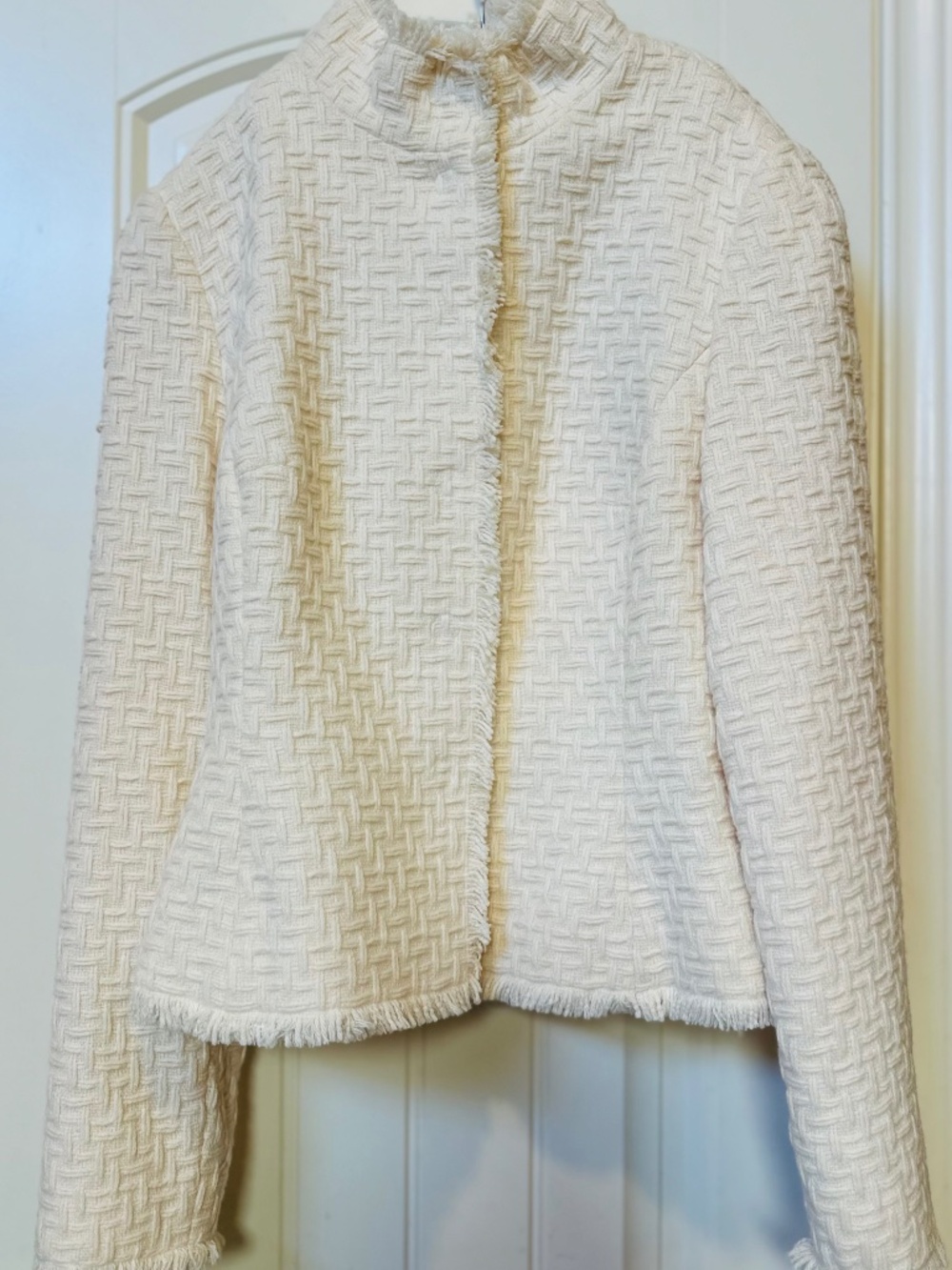 Carlisle Ivory Wool Tweed Fringe Jacket Blazer Women’s Size 8
